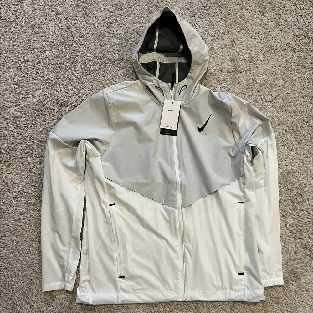 Nike AeroSwift Men Storm-FIT Aerogami Running Jacket White Medium FZ9039-121 NWT